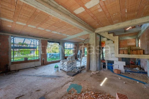 casa indipendente in vendita a Labico in zona Colle Spina