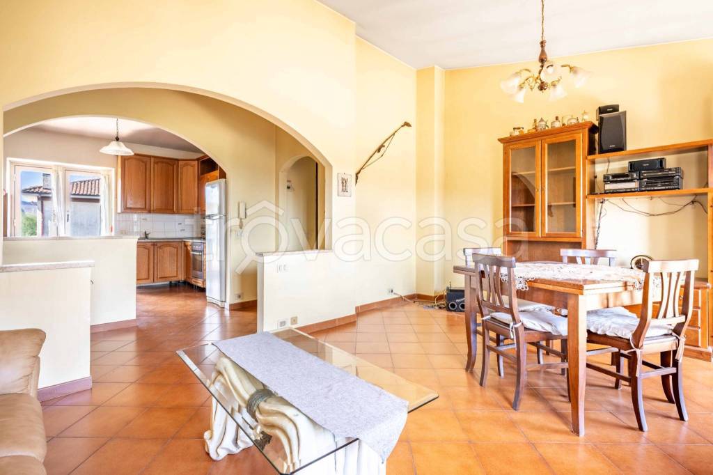 appartamento in vendita a Labico in zona Colle Spina