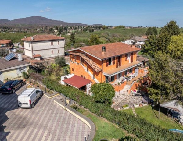 appartamento in vendita a Labico in zona Colle Spina