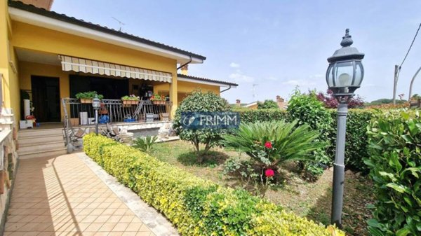 casa indipendente in vendita a Labico in zona Colle Spina