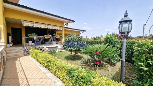 casa indipendente in vendita a Labico in zona Colle Spina