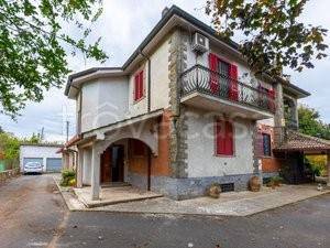 casa indipendente in vendita a Labico in zona Colle Spina