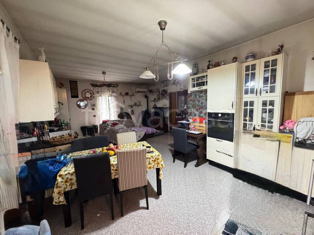 casa indipendente in vendita a Labico in zona Colle Spina