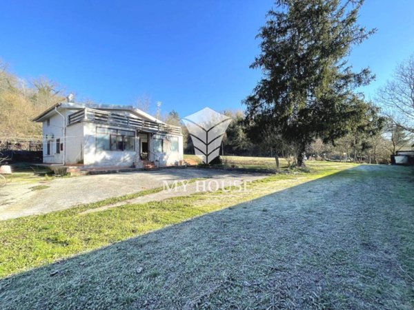 casa indipendente in vendita a Labico