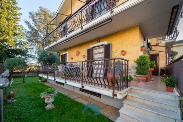 casa indipendente in vendita a Labico