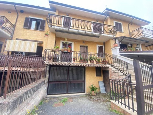 casa indipendente in vendita a Labico