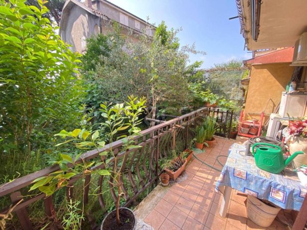 casa indipendente in vendita a Labico