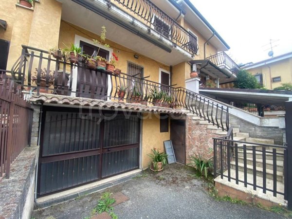 casa indipendente in vendita a Labico