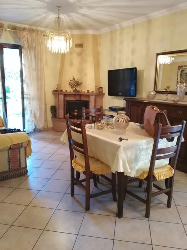 casa indipendente in vendita a Labico