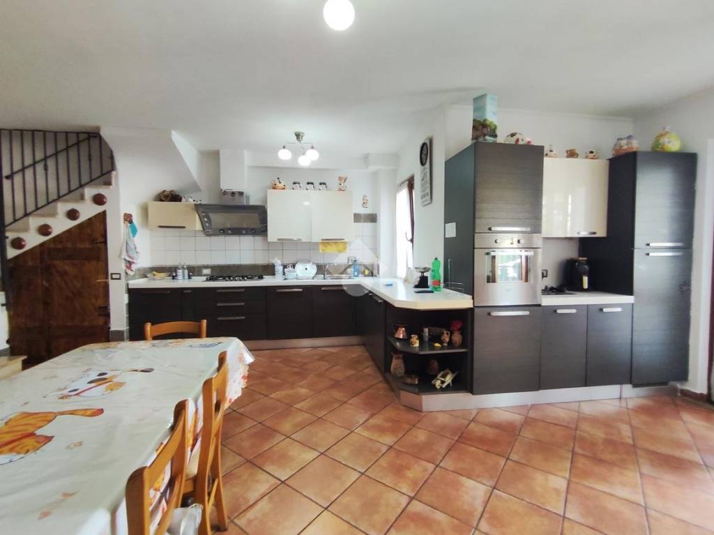 casa indipendente in vendita a Labico