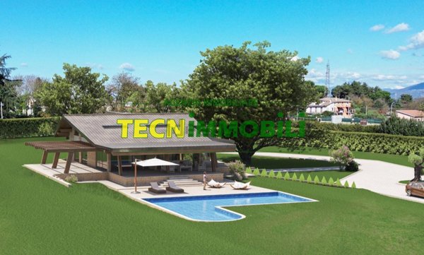 casa indipendente in vendita a Labico