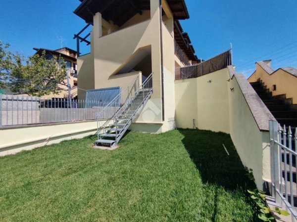 casa indipendente in vendita a Labico