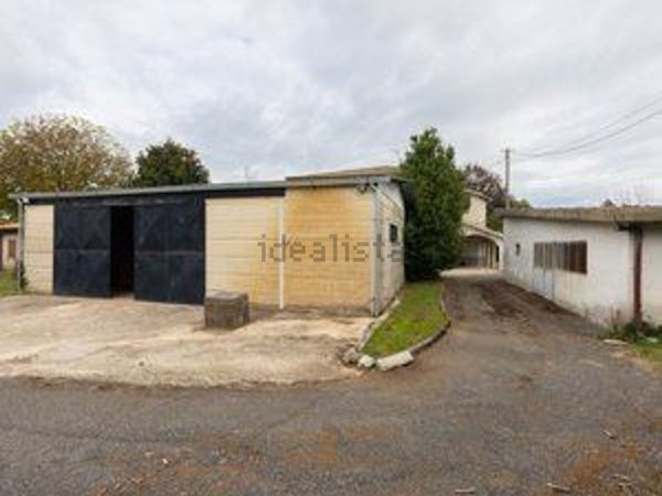 capannone in vendita a Labico