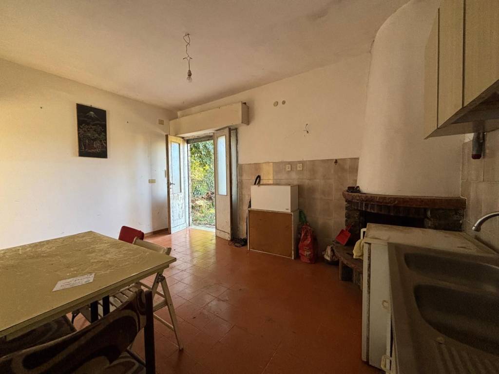 casa indipendente in vendita a Labico in zona Colle Spina