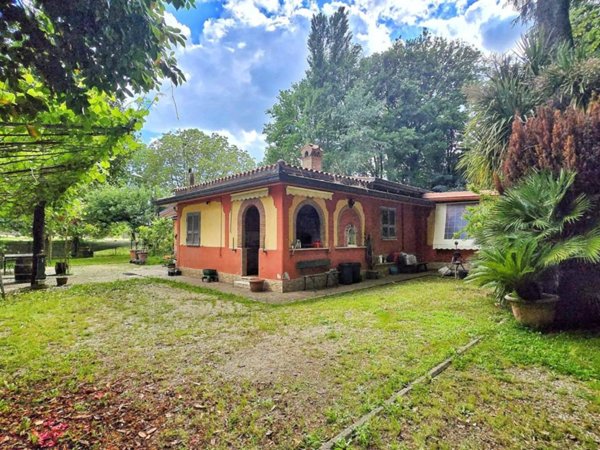 casa indipendente in vendita a Labico