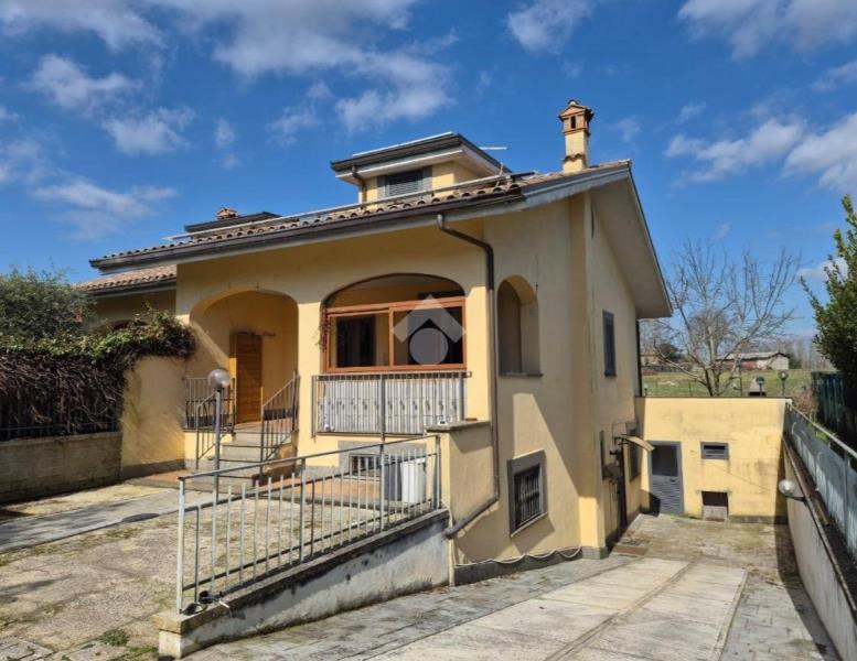 casa indipendente in vendita a Labico in zona Colle Spina