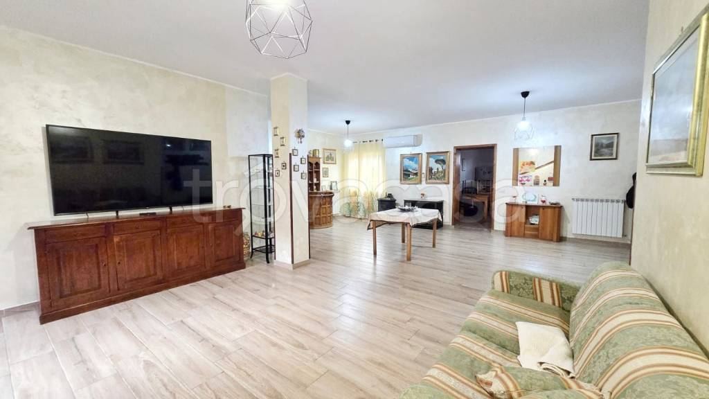 casa indipendente in vendita a Labico in zona Colle Spina