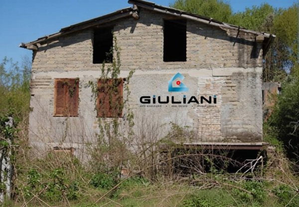 casa indipendente in vendita a Labico