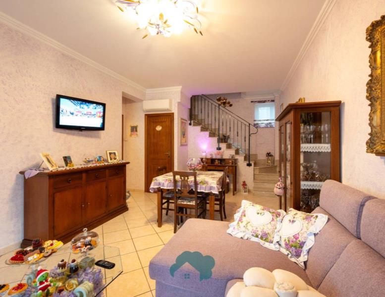 casa indipendente in vendita a Labico