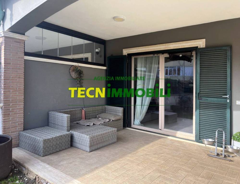 casa indipendente in vendita a Labico