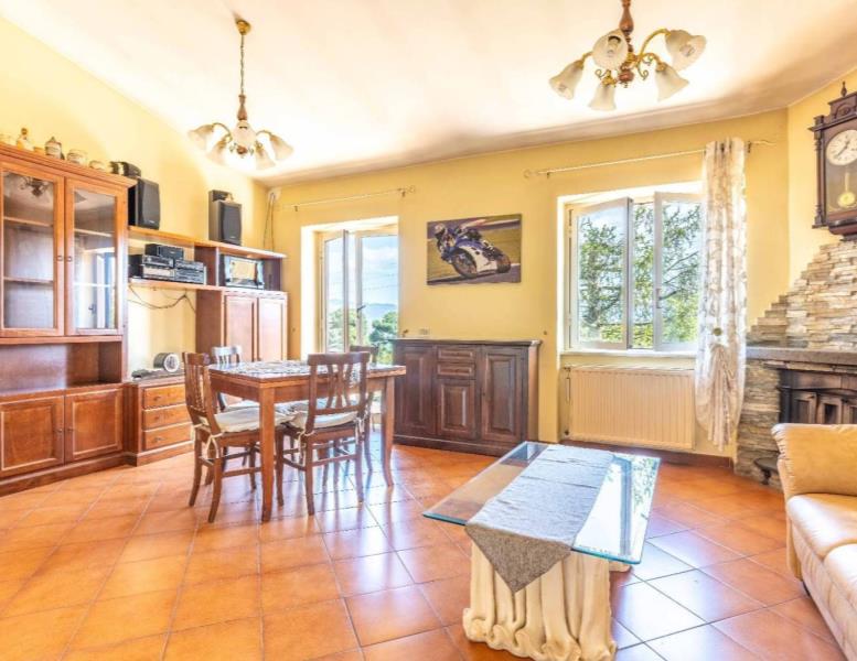 casa indipendente in vendita a Labico in zona Colle Spina