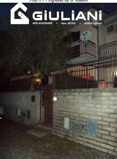 casa indipendente in vendita a Labico