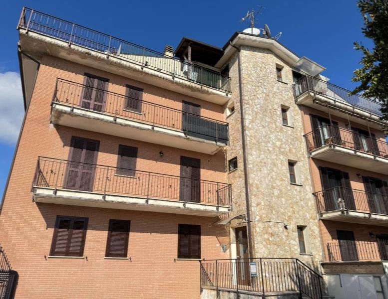 appartamento in vendita a Labico