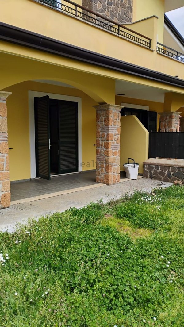 casa indipendente in vendita a Labico