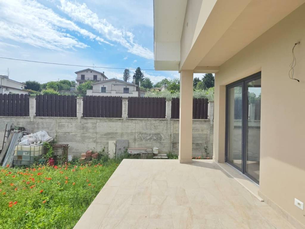 casa indipendente in vendita a Labico