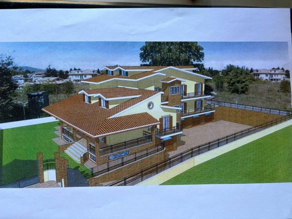 intera palazzina in vendita a Labico