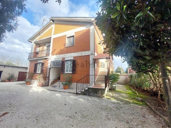 appartamento in vendita a Labico in zona Colle Spina