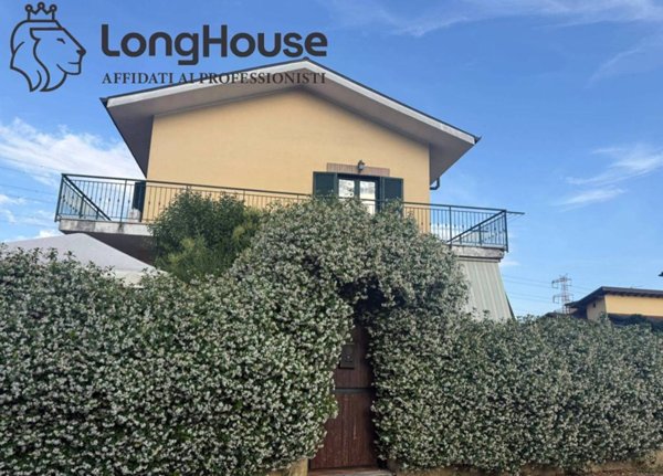 casa indipendente in vendita a Labico