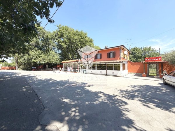 casa semindipendente in vendita a Labico in zona Colle Spina