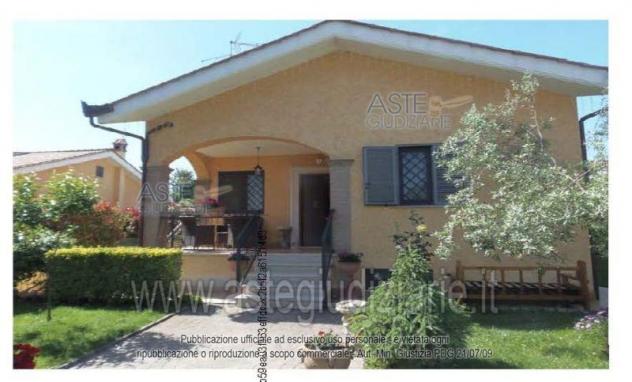 villa in vendita a Labico in zona Colle Spina