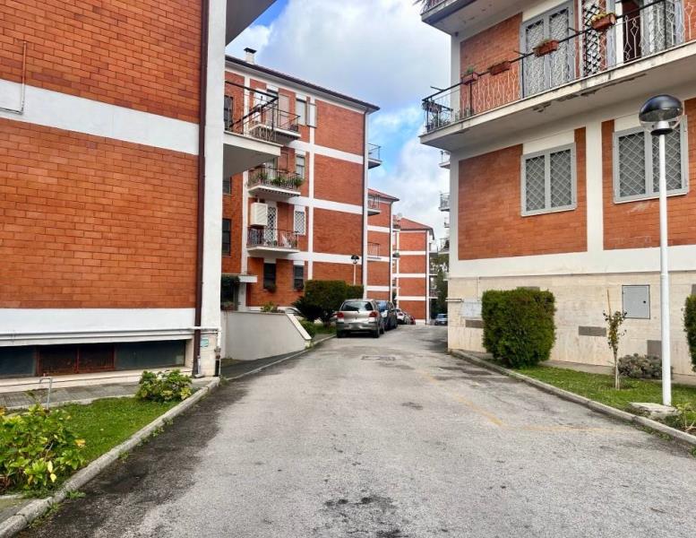 appartamento in vendita a Lanuvio