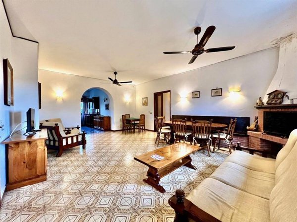 casa indipendente in vendita a Lanuvio