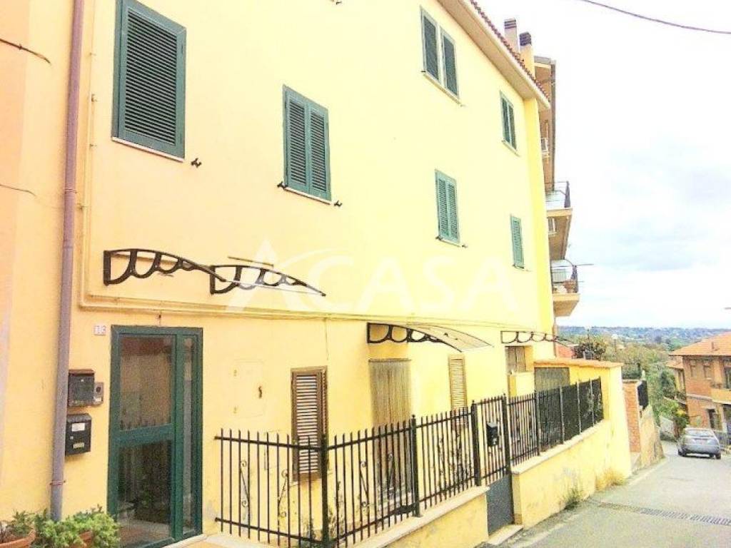 appartamento in vendita a Lanuvio