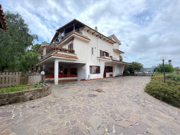 appartamento in vendita a Lanuvio