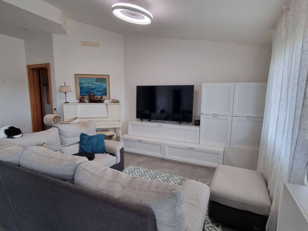 appartamento in vendita a Lanuvio