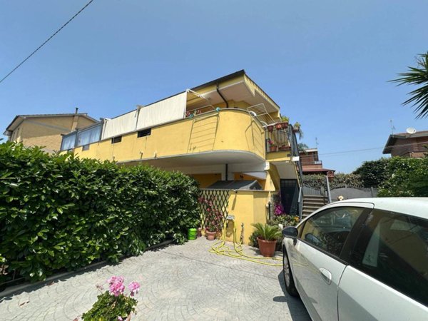 casa indipendente in vendita a Lanuvio in zona Bellavista