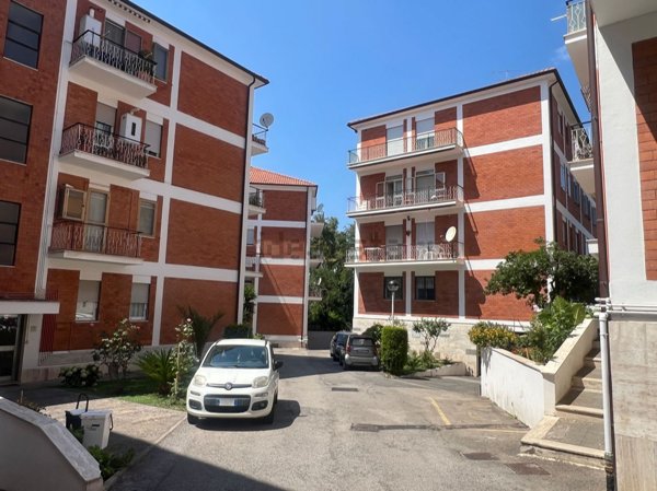 appartamento in vendita a Lanuvio