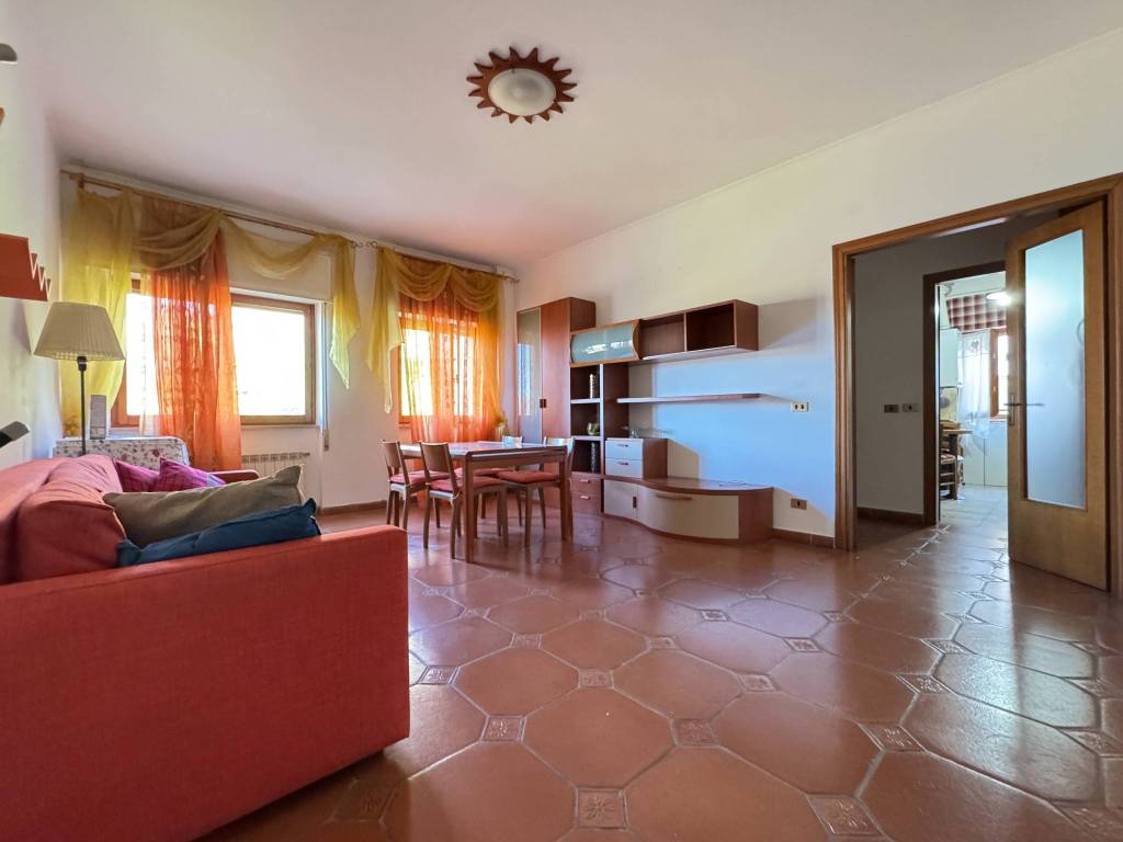 appartamento in vendita a Lanuvio