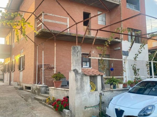 appartamento in vendita a Lanuvio