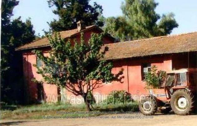 locale di sgombero in vendita a Lanuvio