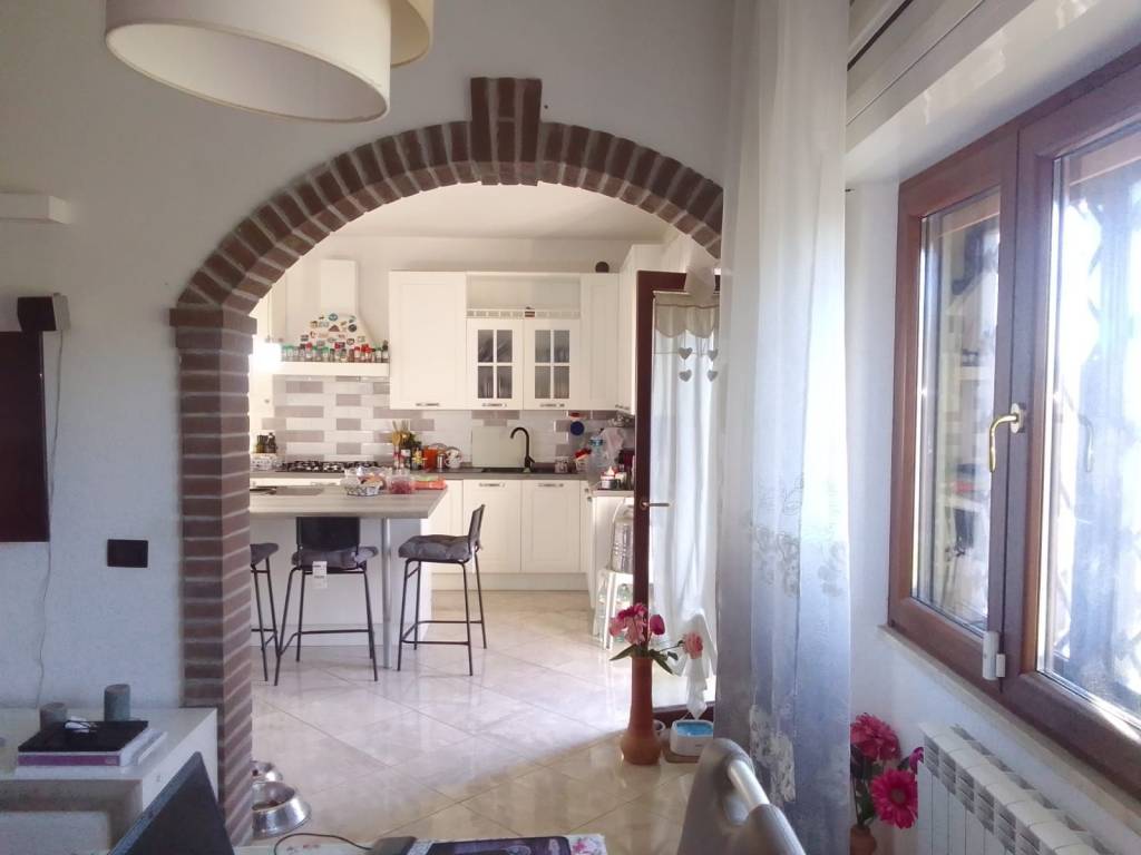 appartamento in vendita a Lanuvio