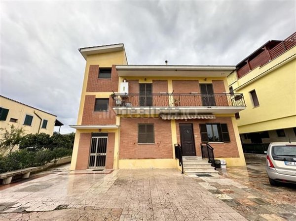 casa indipendente in vendita a Lanuvio