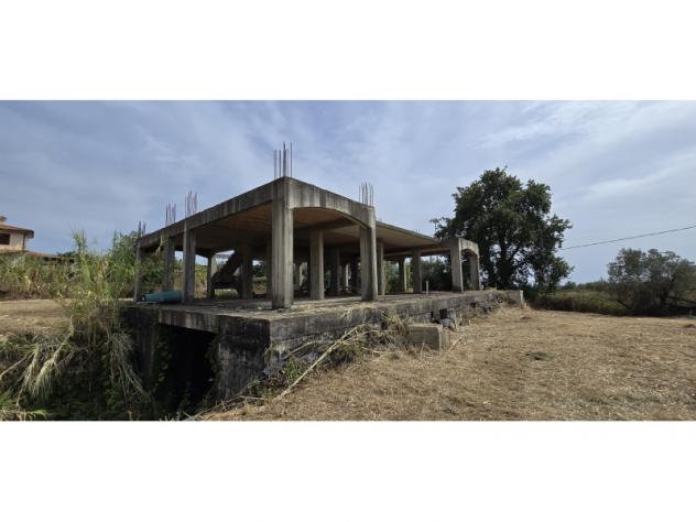 casa indipendente in vendita a Lanuvio