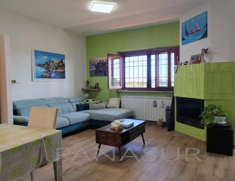 casa indipendente in vendita a Lanuvio