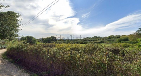 terreno edificabile in vendita a Lanuvio