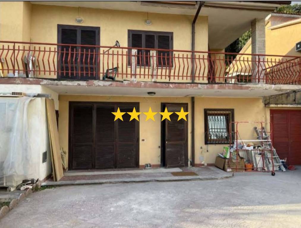 casa indipendente in vendita a Lanuvio